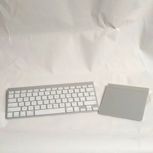IMAC track pad and key board set